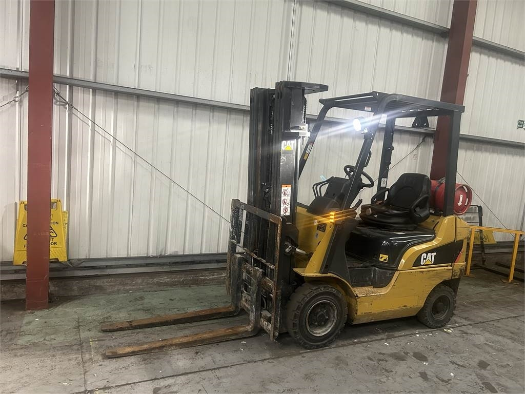 CAT GP18NT - Forklift LPG: gambar 2 CAT GP18NT - Forklift LPG: gambar 2