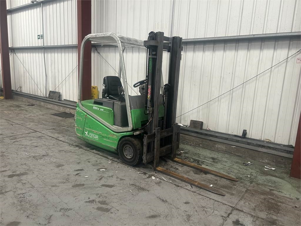 Cesab Blitz 315  - Forklift listrik: gambar 4 Cesab Blitz 315  - Forklift listrik: gambar 4