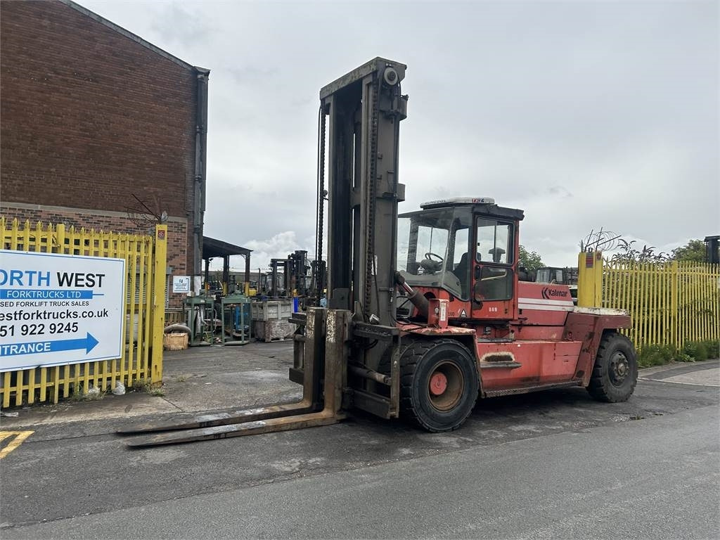 Kalmar DCD160-12 - Forklift diesel: gambar 2 Kalmar DCD160-12 - Forklift diesel: gambar 2