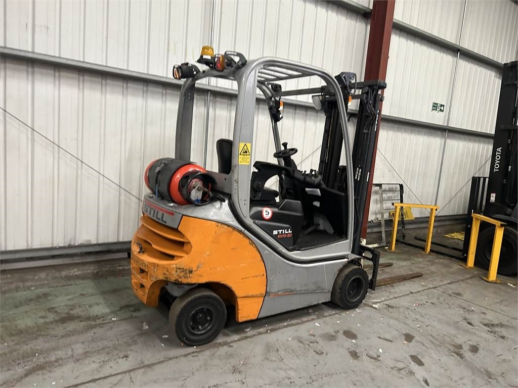 Forklift LPG Still RX70-20T: gambar 6 Forklift LPG Still RX70-20T: gambar 6