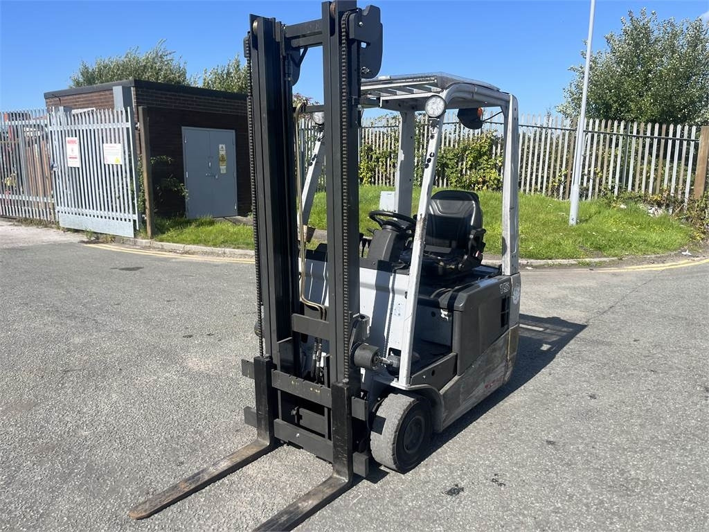 TCM A1N1L15H - Forklift listrik: gambar 2 TCM A1N1L15H - Forklift listrik: gambar 2