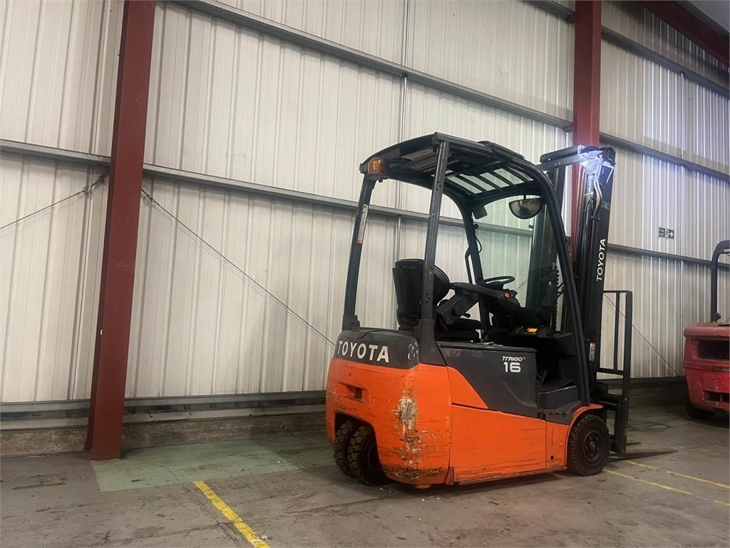 Forklift listrik Toyota 8FBET16: gambar 6