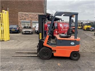 Toyota FBM16  - Forklift listrik: gambar 1 Toyota FBM16  - Forklift listrik: gambar 1