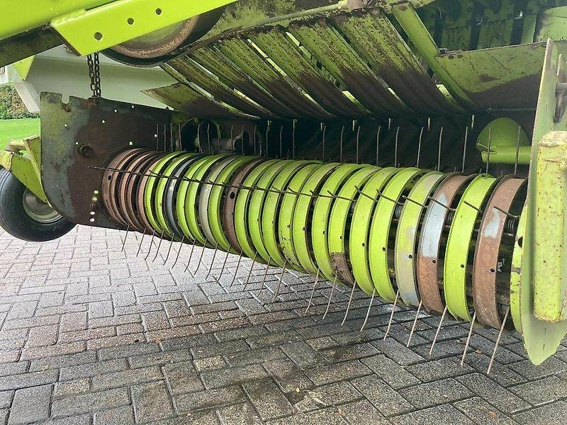 Baler persegi Claas Quadrant 1200: gambar 9