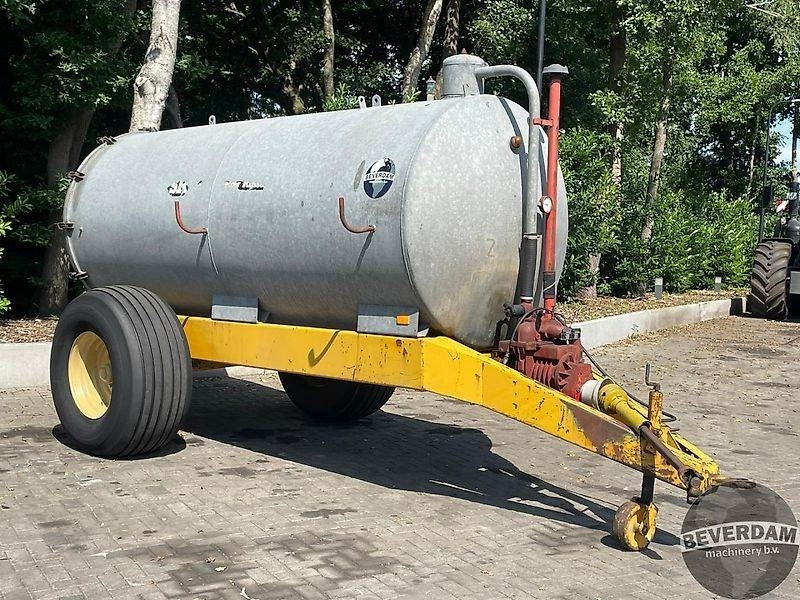 Schuitemaker 6800l watertank - Kapal tanker bubur: gambar 1 Schuitemaker 6800l watertank - Kapal tanker bubur: gambar 1
