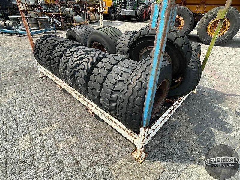 Verschillende banden met velg - Ban untuk Peralatan pertanian: gambar 2 Verschillende banden met velg - Ban untuk Peralatan pertanian: gambar 2