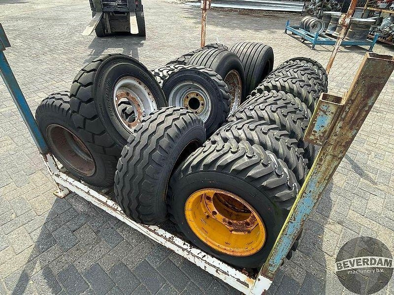 Verschillende banden met velg - Ban untuk Peralatan pertanian: gambar 4 Verschillende banden met velg - Ban untuk Peralatan pertanian: gambar 4