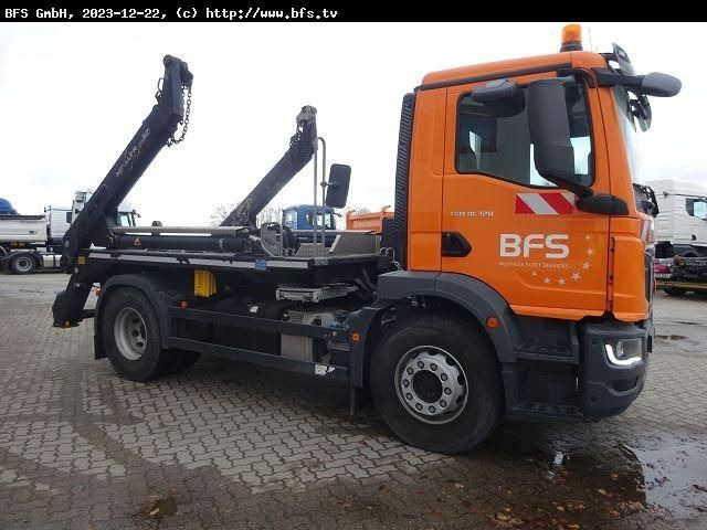 MAN TGM (TG3) 18.320 4x2 BL CH AK 12 MT ISAR - Truk skip loader: gambar 3 MAN TGM (TG3) 18.320 4x2 BL CH AK 12 MT ISAR - Truk skip loader: gambar 3