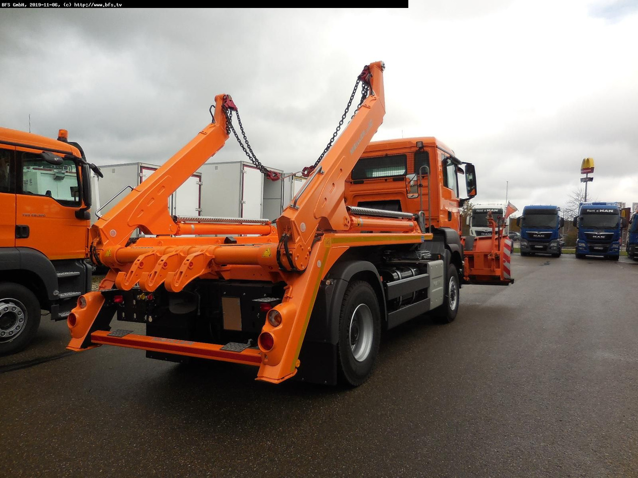 MAN TGS 18.460 4x4 BL WiDi, AK12 - Truk jungkit: gambar 3 MAN TGS 18.460 4x4 BL WiDi, AK12 - Truk jungkit: gambar 3