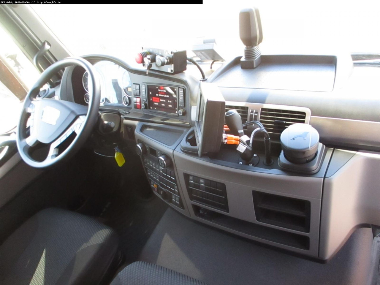 MAN TGS 28.320 6x2-4 BL HS HL Olympus 23 - Omni-DEKA - Truk sampah: gambar 4 MAN TGS 28.320 6x2-4 BL HS HL Olympus 23 - Omni-DEKA - Truk sampah: gambar 4