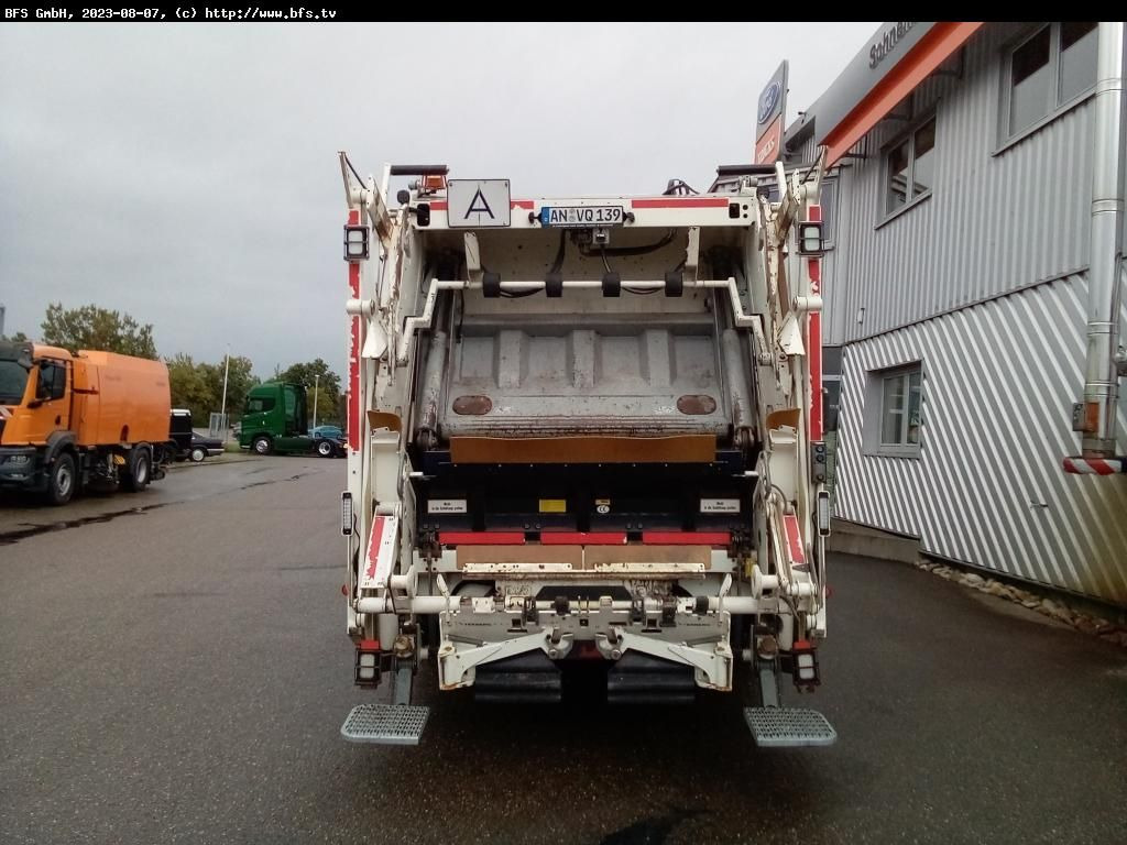 MAN TGS 28.320 6x2-4 BL HS UL Olympus 23 - Euro Max - Truk sampah: gambar 3 MAN TGS 28.320 6x2-4 BL HS UL Olympus 23 - Euro Max - Truk sampah: gambar 3