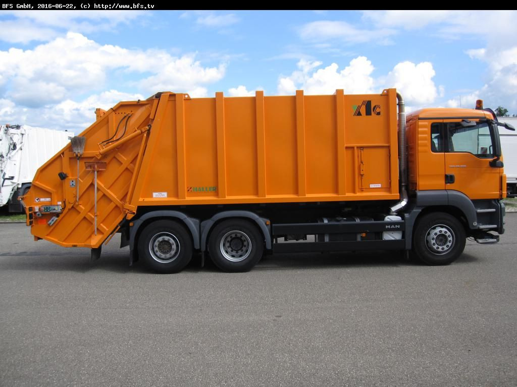 MAN TGS 28.320 6x2-4 BL Sperrmüll Haller M21 x1 C oh - Truk sampah: gambar 3 MAN TGS 28.320 6x2-4 BL Sperrmüll Haller M21 x1 C oh - Truk sampah: gambar 3