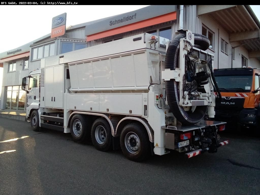 MAN TGS 35.510 8X4-4 BL RSP Saugbagger - Truk vakum: gambar 3 MAN TGS 35.510 8X4-4 BL RSP Saugbagger - Truk vakum: gambar 3
