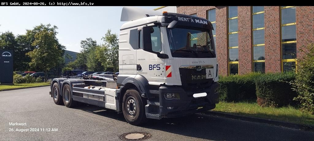 MAN TGS (TG3) 26.510 6x2-4 BL CH HIAB - Hook lift: gambar 1 MAN TGS (TG3) 26.510 6x2-4 BL CH HIAB - Hook lift: gambar 1