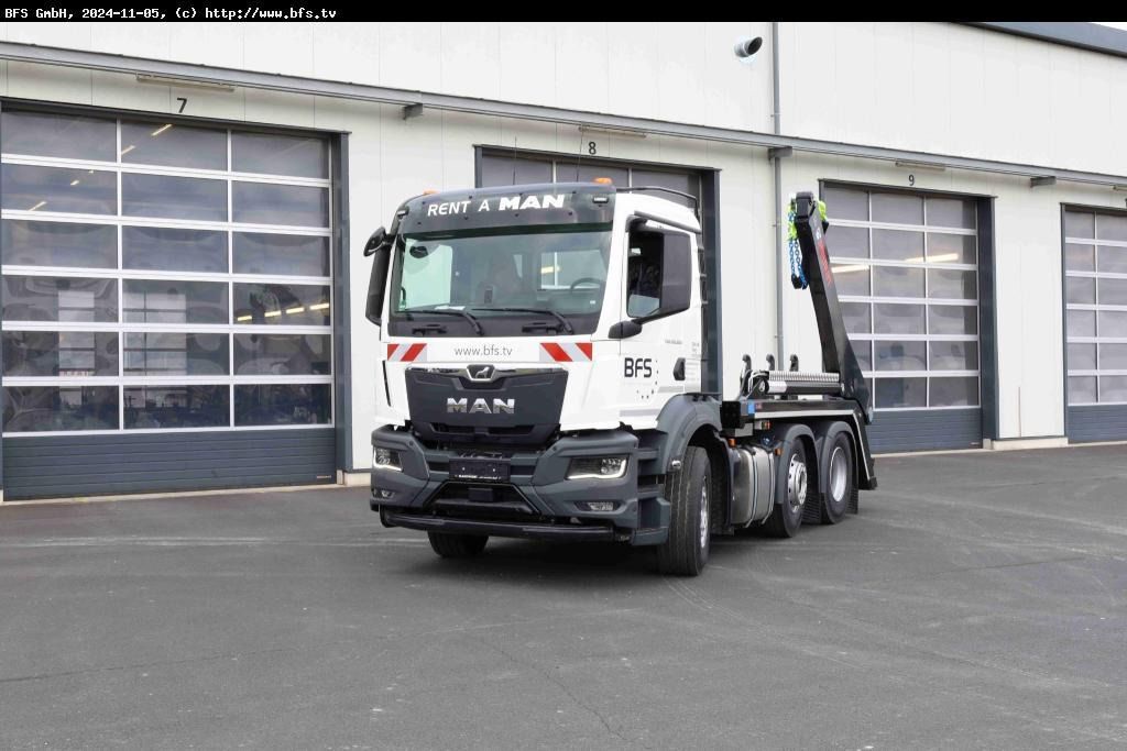 MAN TGS (TG3) 26.520 6x2-4 BL CH HIAB - Mobil derek: gambar 1 MAN TGS (TG3) 26.520 6x2-4 BL CH HIAB - Mobil derek: gambar 1