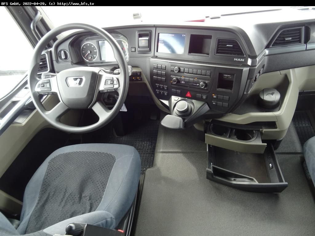 MAN TGS (TG3) 33.510 6x4 BL CH Bordmatik, 3-Seitenki - Truk jungkit: gambar 4 MAN TGS (TG3) 33.510 6x4 BL CH Bordmatik, 3-Seitenki - Truk jungkit: gambar 4