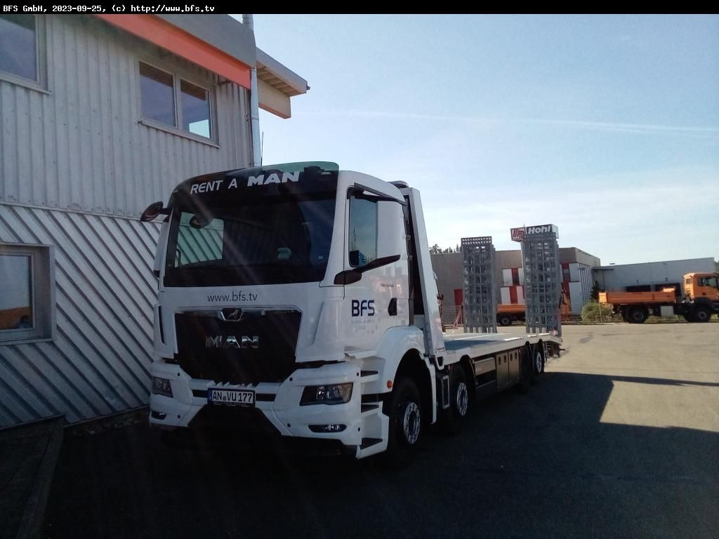 MAN TGS (TG3) 35.430 8x2-6 BL CH Plattform Aufbau mi - Mobil derek: gambar 1 MAN TGS (TG3) 35.430 8x2-6 BL CH Plattform Aufbau mi - Mobil derek: gambar 1