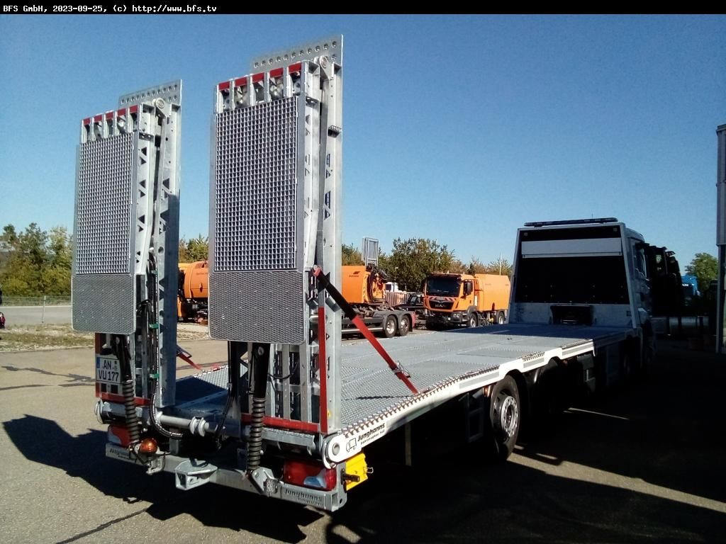 MAN TGS (TG3) 35.430 8x2-6 BL CH Plattform Aufbau mi - Mobil derek: gambar 3 MAN TGS (TG3) 35.430 8x2-6 BL CH Plattform Aufbau mi - Mobil derek: gambar 3