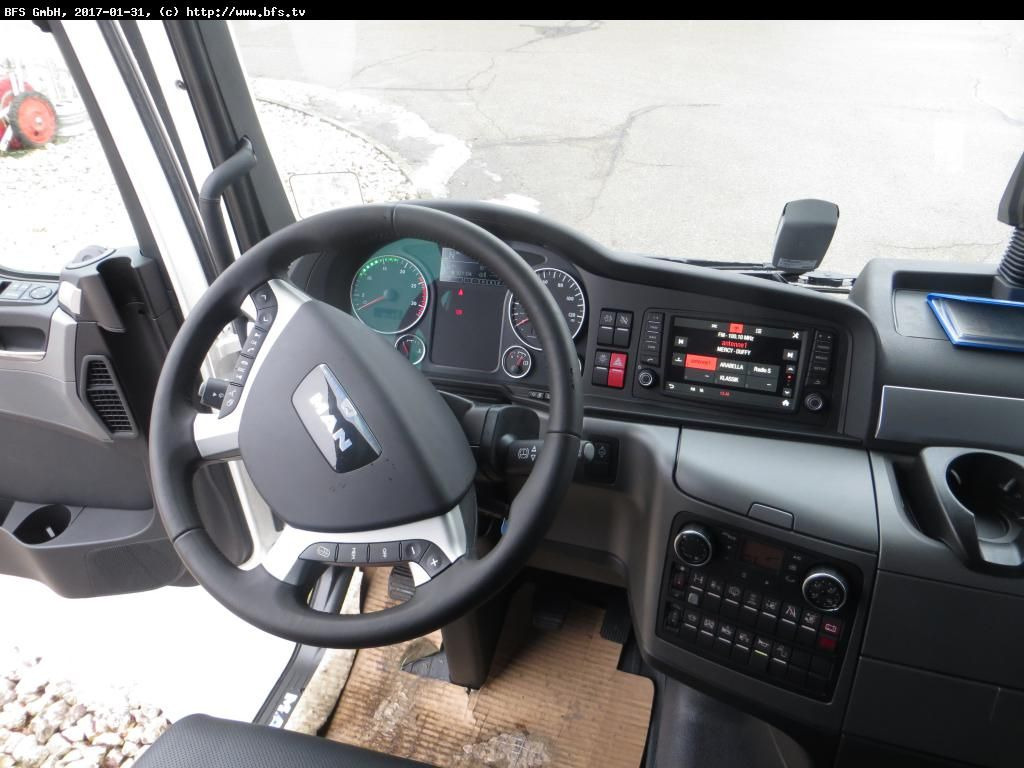 MAN TGX 18.500 4x2 LLS ZF 16 S Luft Luft Leder Intar - Tractor head: gambar 3 MAN TGX 18.500 4x2 LLS ZF 16 S Luft Luft Leder Intar - Tractor head: gambar 3