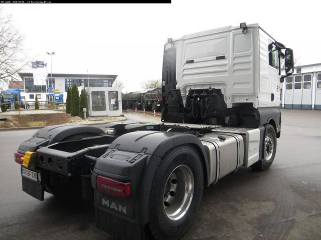 MAN TGX 18.500 4x4H BLS Kipphydraulik MAN TGX 18.500 4x4H BLS Kipphydraulik - Tractor head: gambar 2 MAN TGX 18.500 4x4H BLS Kipphydraulik MAN TGX 18.500 4x4H BLS Kipphydraulik - Tractor head: gambar 2