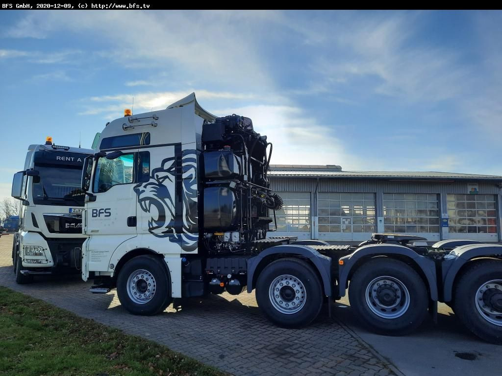 MAN TGX 41.640 8x4/4 BBS Euro 6 D, Schwerlast 250t W - Tractor head: gambar 4 MAN TGX 41.640 8x4/4 BBS Euro 6 D, Schwerlast 250t W - Tractor head: gambar 4
