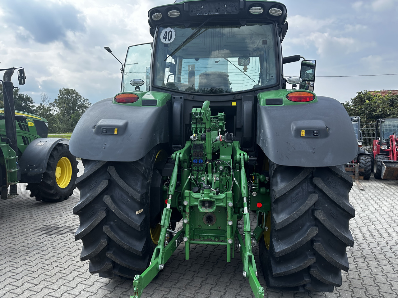 John Deere 6195R - Traktor: gambar 4 John Deere 6195R - Traktor: gambar 4