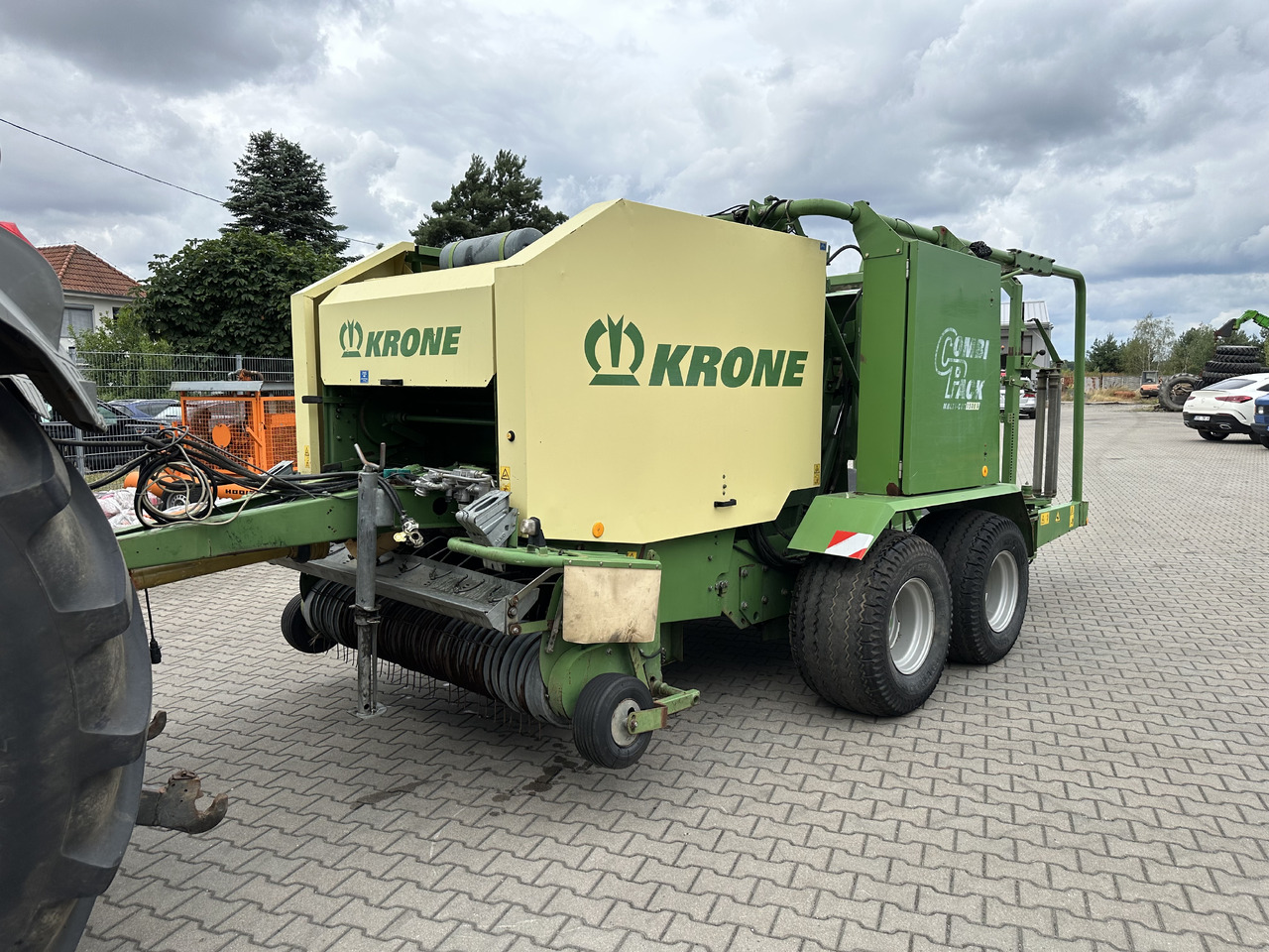 Krone COMBI PACK 1500 V MC - Baler bulat: gambar 4 Krone COMBI PACK 1500 V MC - Baler bulat: gambar 4
