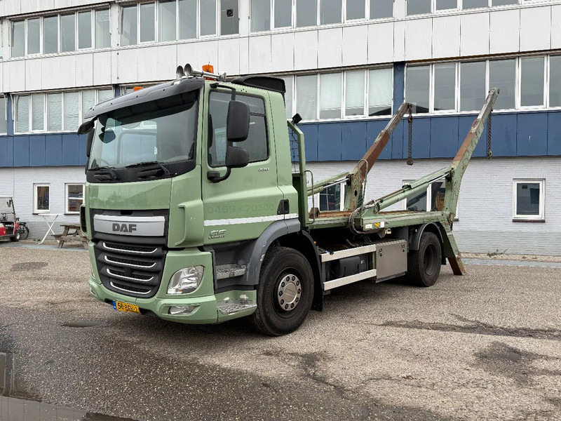 DAF CF 290 4X2 EURO 6 + MULTILIFT SKIPLOADER (HIAB) - Truk skip loader: gambar 1 DAF CF 290 4X2 EURO 6 + MULTILIFT SKIPLOADER (HIAB) - Truk skip loader: gambar 1