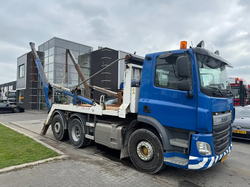 DAF CF 400 6X2 - EURO 6 + VDL P-18 + REMOTE + LIFT AXLE - Truk skip loader: gambar 2 DAF CF 400 6X2 - EURO 6 + VDL P-18 + REMOTE + LIFT AXLE - Truk skip loader: gambar 2