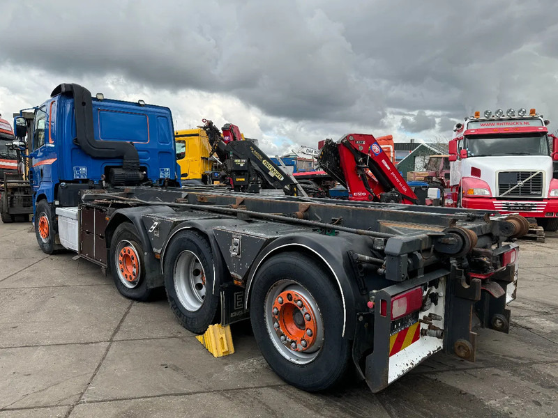 DAF CF 460 8X2 ONLY VISUAL DAMAGED // ENGINE IS RUNNING - Truk pembawa sistem kabel: gambar 4 DAF CF 460 8X2 ONLY VISUAL DAMAGED // ENGINE IS RUNNING - Truk pembawa sistem kabel: gambar 4