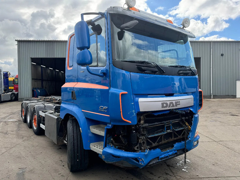 DAF CF 460 8X2 ONLY VISUAL DAMAGED // ENGINE IS RUNNING - Truk pembawa sistem kabel: gambar 3 DAF CF 460 8X2 ONLY VISUAL DAMAGED // ENGINE IS RUNNING - Truk pembawa sistem kabel: gambar 3