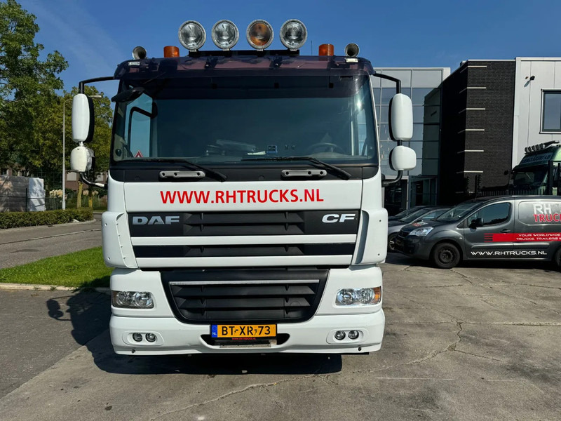 DAF CF 85.360 8x2 + HIAB 422E8 REMOTE CONTROLE - Truk flatbed, Truk derek: gambar 3 DAF CF 85.360 8x2 + HIAB 422E8 REMOTE CONTROLE - Truk flatbed, Truk derek: gambar 3
