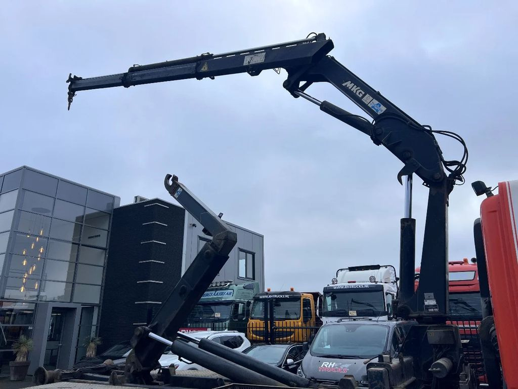 DAF CF 85.380 6X2 + MKG 141 A2 CRANE + 20 TON HOOKLI - Truk derek: gambar 5 DAF CF 85.380 6X2 + MKG 141 A2 CRANE + 20 TON HOOKLI - Truk derek: gambar 5