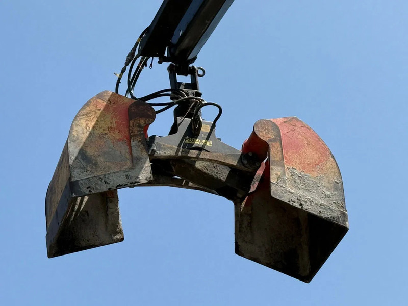 Truk derek DAF CF 85.410 6X4 - EURO 5 + PALFINGER PK15500 + REMOTE + PALFINGER HOOK: gambar 10 Truk derek DAF CF 85.410 6X4 - EURO 5 + PALFINGER PK15500 + REMOTE + PALFINGER HOOK: gambar 10