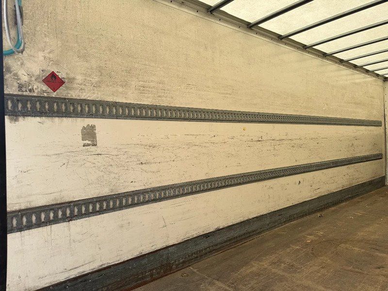 Truk box DAF LF 320 4X2 EURO 6 DHOLLANDIA LIFT BOX: gambar 10 Truk box DAF LF 320 4X2 EURO 6 DHOLLANDIA LIFT BOX: gambar 10