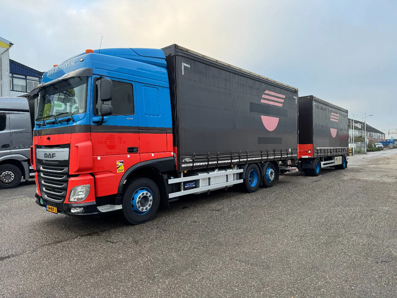 DAF XF 440 6X2 EURO 6 + HERTOGHS HANGER 2X BPW AXLE DHOLLANDIA 3000 KG - Truk dengan terpal samping: gambar 1 DAF XF 440 6X2 EURO 6 + HERTOGHS HANGER 2X BPW AXLE DHOLLANDIA 3000 KG - Truk dengan terpal samping: gambar 1