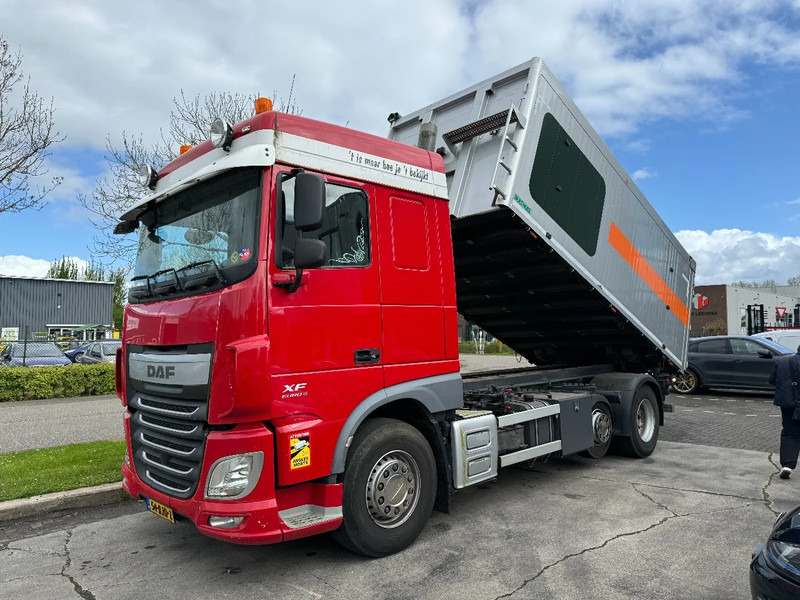 DAF XF 460 6X2 EURO 6 + BULTHUIS TIPPER - Truk jungkit: gambar 1 DAF XF 460 6X2 EURO 6 + BULTHUIS TIPPER - Truk jungkit: gambar 1