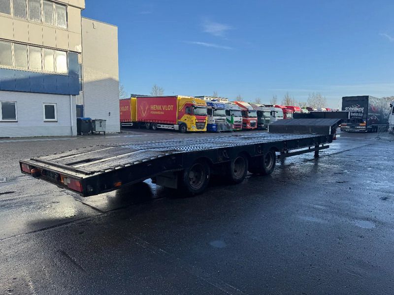 Diversen GB SREMA MC CAULEY 3X SAF AXLE - Semi-trailer low bed: gambar 4 Diversen GB SREMA MC CAULEY 3X SAF AXLE - Semi-trailer low bed: gambar 4