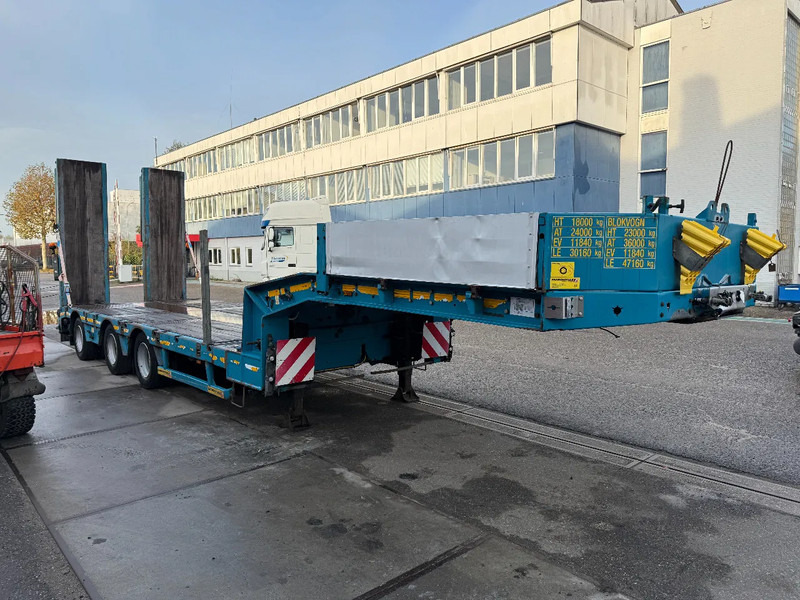 Faymonville F-S43-1AAF, 5 METER EXTENDABLE, LAST AXEL STEERING, FIRST LIFT AXLE - Semi-trailer low bed: gambar 2 Faymonville F-S43-1AAF, 5 METER EXTENDABLE, LAST AXEL STEERING, FIRST LIFT AXLE - Semi-trailer low bed: gambar 2