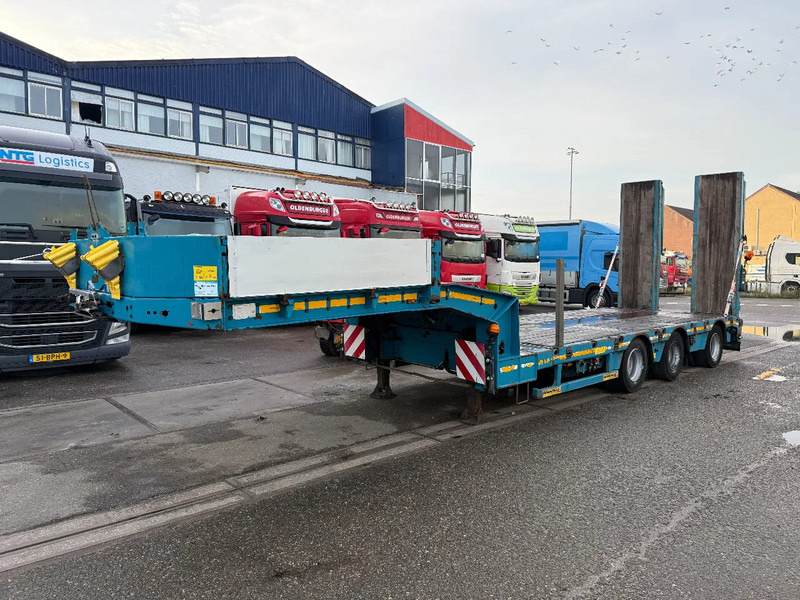 Faymonville F-S43-1AAF, 5 METER EXTENDABLE, LAST AXEL STEERING, FIRST LIFT AXLE - Semi-trailer low bed: gambar 4 Faymonville F-S43-1AAF, 5 METER EXTENDABLE, LAST AXEL STEERING, FIRST LIFT AXLE - Semi-trailer low bed: gambar 4