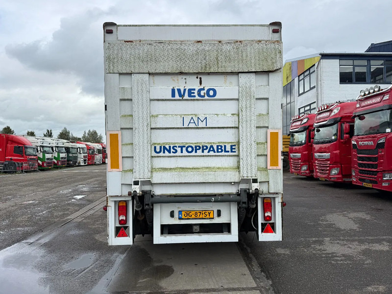 Fruehauf 2 AXLE + ZEPRO LOADLIFT (BUT DEFECT) - Semi-trailer kotak tertutup: gambar 4 Fruehauf 2 AXLE + ZEPRO LOADLIFT (BUT DEFECT) - Semi-trailer kotak tertutup: gambar 4