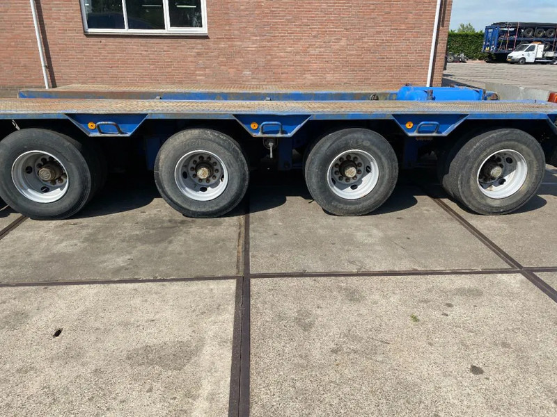 Goldhofer 4 AXEL STEERING - Semi-trailer low bed: gambar 4 Goldhofer 4 AXEL STEERING - Semi-trailer low bed: gambar 4