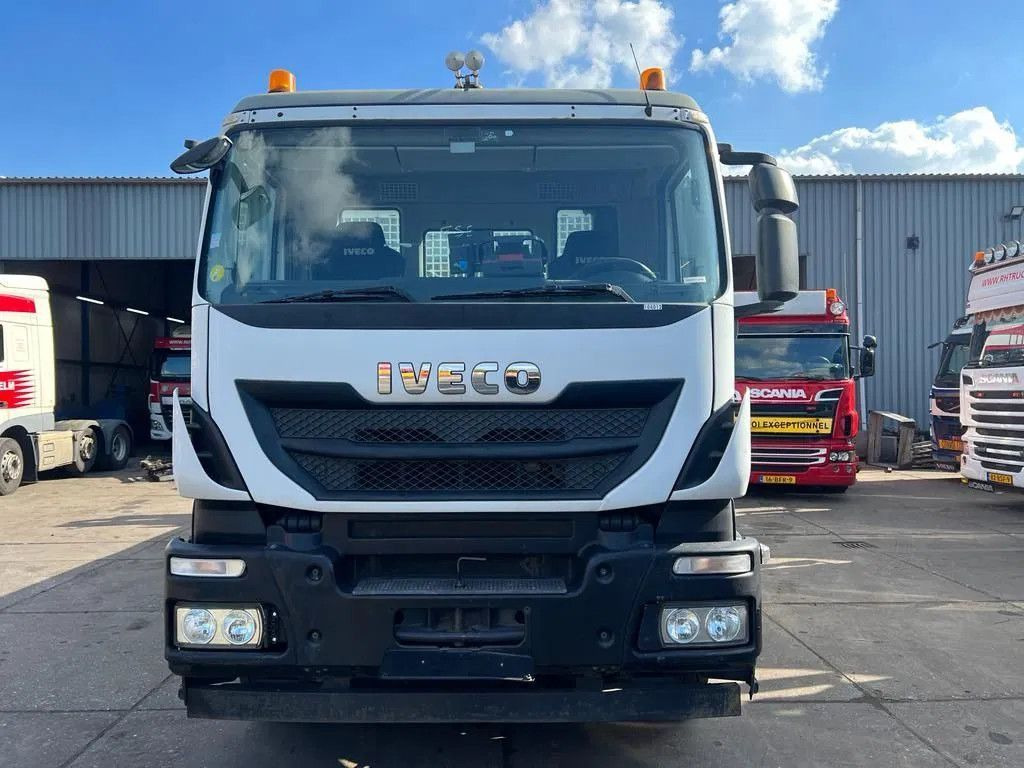 Iveco Stralis 310 PALFINGER PK14002 - MOTOR DEFECT - Truk flatbed, Truk derek: gambar 2 Iveco Stralis 310 PALFINGER PK14002 - MOTOR DEFECT - Truk flatbed, Truk derek: gambar 2