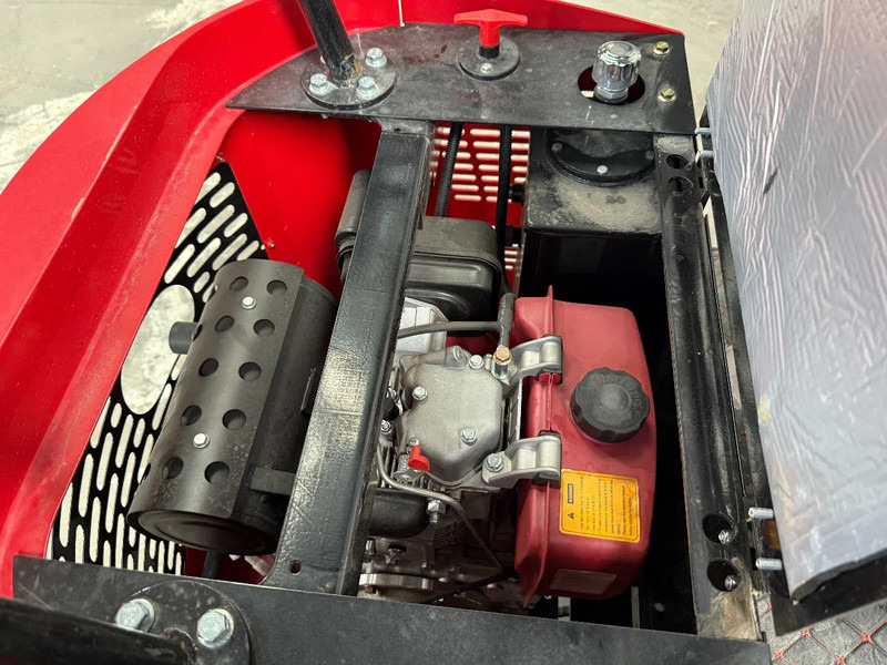 Ekskavator mini JPC HT12 - NEW AND UNUSED!: gambar 16 Ekskavator mini JPC HT12 - NEW AND UNUSED!: gambar 16