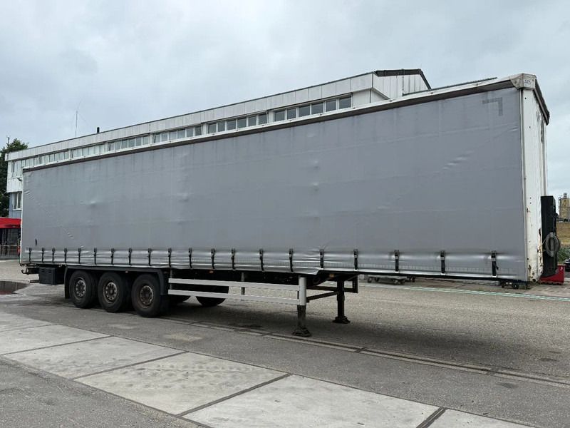 Kässbohrer XS - 3 AXLE - SAF + SLIDING ROOF - DISC BRAKES - Semi-trailer dengan terpal samping: gambar 2 Kässbohrer XS - 3 AXLE - SAF + SLIDING ROOF - DISC BRAKES - Semi-trailer dengan terpal samping: gambar 2