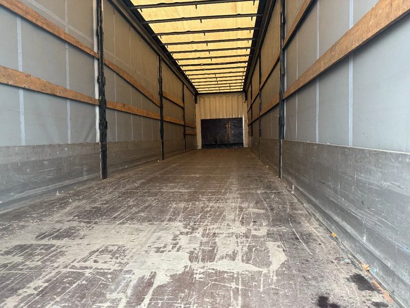 Krone WITH ALUMINIUM SIDEBOARDS, BPW AXLES, SLIDING ROOF - Semi-trailer dengan terpal samping: gambar 2 Krone WITH ALUMINIUM SIDEBOARDS, BPW AXLES, SLIDING ROOF - Semi-trailer dengan terpal samping: gambar 2