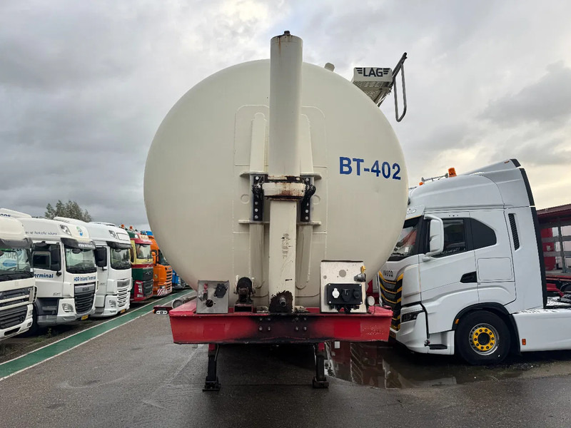 LAG O-3-39 - 61.000 LITER - TIPPER BULK - 3 AXLE - BPW - Semi-trailer tangki: gambar 2 LAG O-3-39 - 61.000 LITER - TIPPER BULK - 3 AXLE - BPW - Semi-trailer tangki: gambar 2