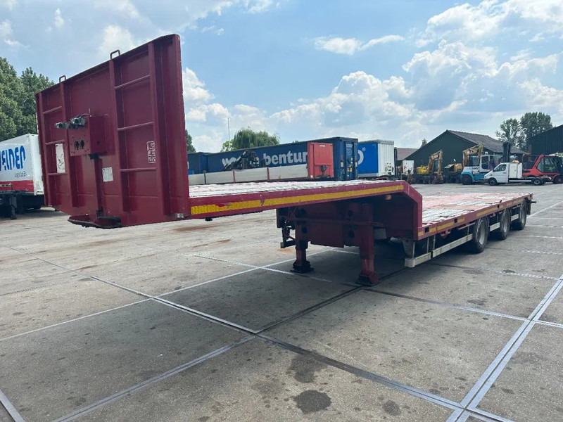 Lecci 3 AXEL EXTENDABLE - Semi-trailer low bed: gambar 4 Lecci 3 AXEL EXTENDABLE - Semi-trailer low bed: gambar 4