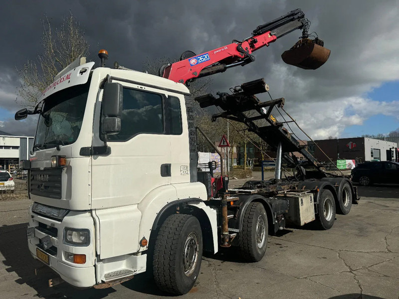 MAN TGA 35.440 8X2 - EURO 4 + HMF 2620K-RC 2018! + REMOTE + HYDRAUTO CABLE LIFT + LIFTING AXLE - Truk derek: gambar 3 MAN TGA 35.440 8X2 - EURO 4 + HMF 2620K-RC 2018! + REMOTE + HYDRAUTO CABLE LIFT + LIFTING AXLE - Truk derek: gambar 3