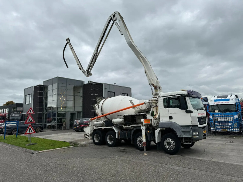 MAN TGS 35.400 8X4 PUTZMEISTER PUMP 21-3 + LIEBHERR MIXER - Truk pompa beton: gambar 5 MAN TGS 35.400 8X4 PUTZMEISTER PUMP 21-3 + LIEBHERR MIXER - Truk pompa beton: gambar 5